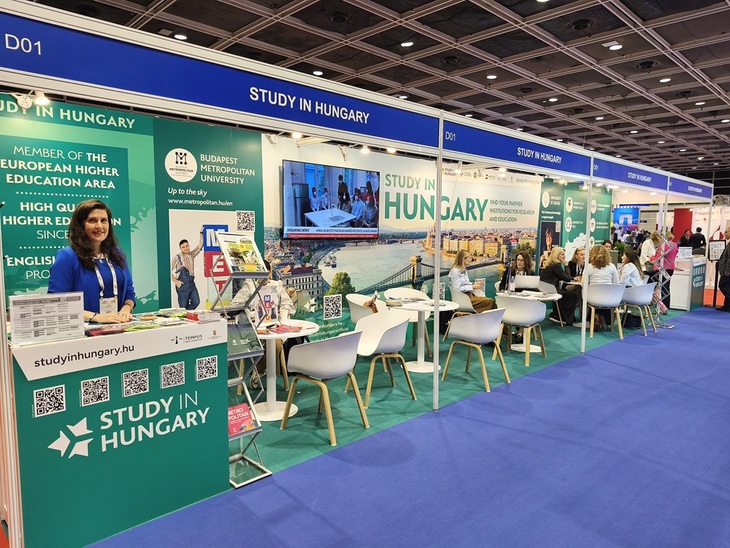 Study in Hungray stand az APAIE konferencián