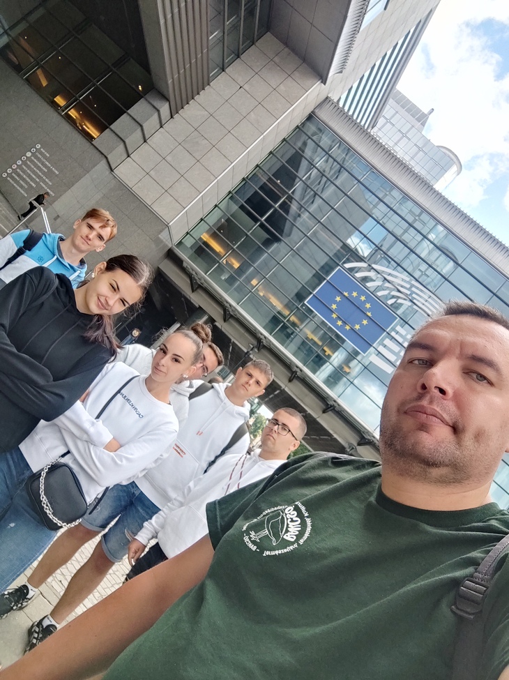 kulteri csapatkep