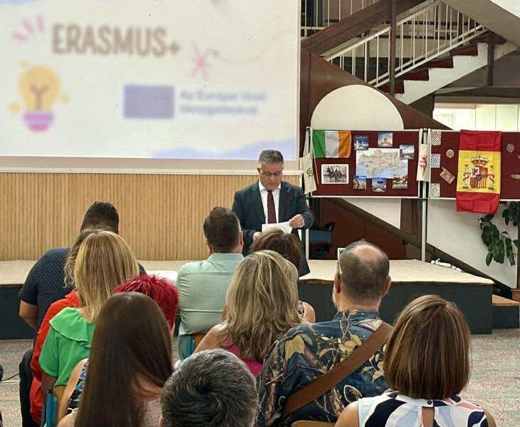 Nyitóbeszéd az egri Balassiban az Erasmusplusz disszeminációs napon