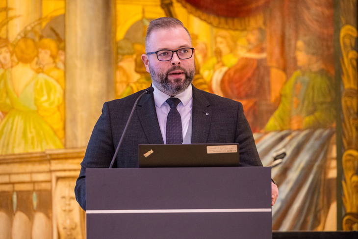 Bodrogi Richárd a Tempus Közalapítvány főigazgatója köszöntőt mond