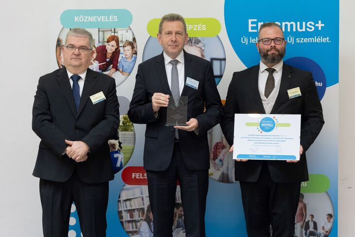 Az Erasmus Nívódíj átadása a Kisalföldi Vállalkozásfejlesztési Alapítványnak