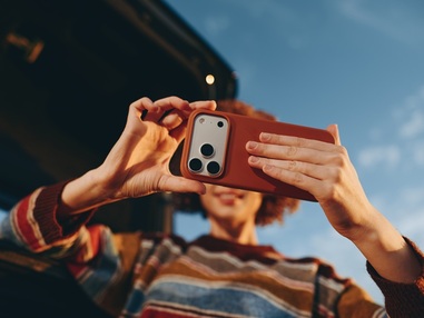 K&eacute;pek, amelyek mes&eacute;lnek - &Iacute;gy k&eacute;sz&iacute;ts profi fot&oacute;kat az Erasmus+ projekted dokument&aacute;l&aacute;s&aacute;ra!