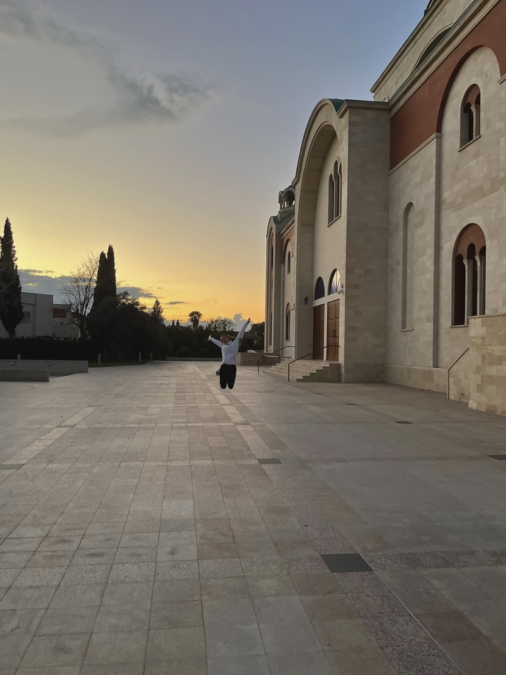 Nicosia_hallgato_foter