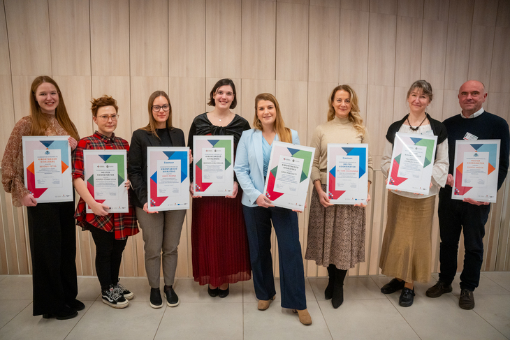 A fotón a Neumann János egyetemen megtartott koordinátori találkozón Koordinátori díjakat elnyerők láthatóak