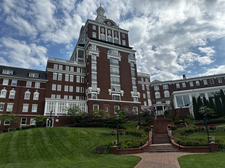 The OMNI Homestead Resort 